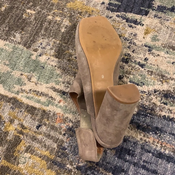 Jeffrey Campbell Suede Heels sz 9 - Picture 4 of 6